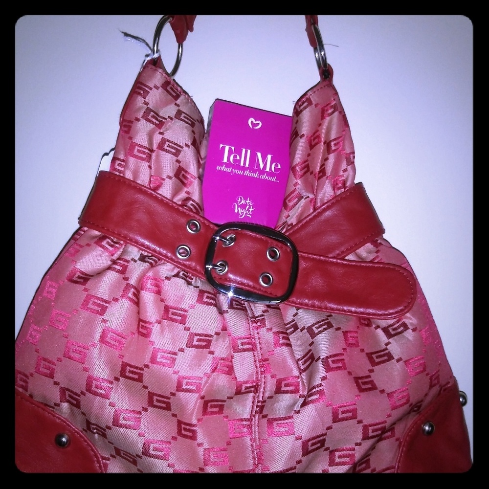 Red Hot GG handbag with date night cards